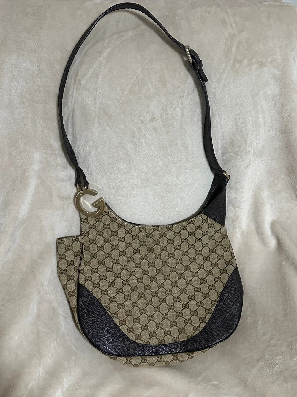 Gucci Vintage GG Canvas Charlotte Crossbody Bag – Brown Leather Trim (203503)